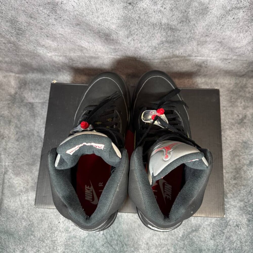 Size 10 | Jordan 5 Metallic With Box | Pre-Owned - image 4